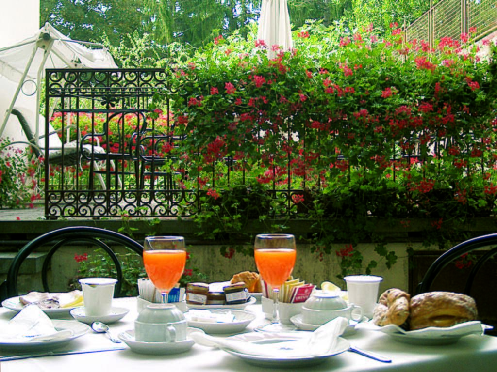 Hotel Bonconte Urbino Buitenkant foto